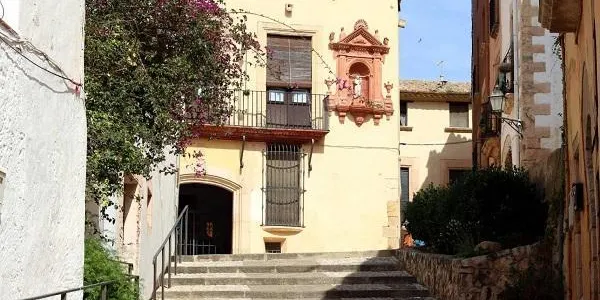 La primera visita guiada a la Vila Closa d’Altafulla el 2026, aquest dissabte 3 de gener al matí