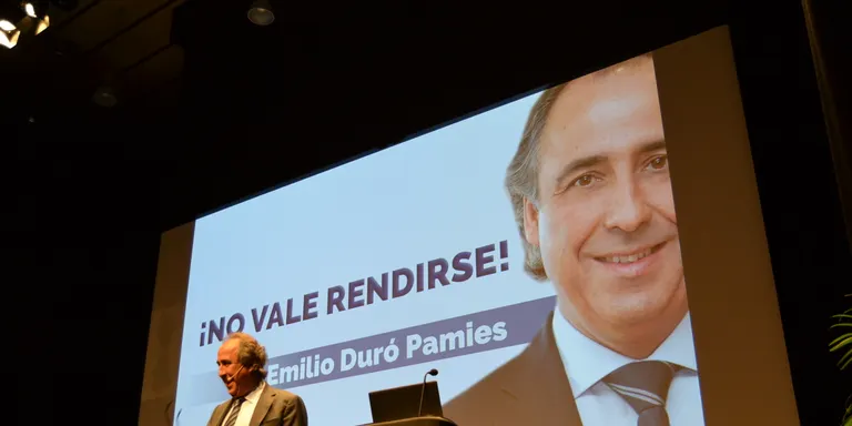 Les IX Jornades Econòmiques omplen l'Auditori de Pineda amb Emilio Duró, Javier Luxor i Patricia Ramírez