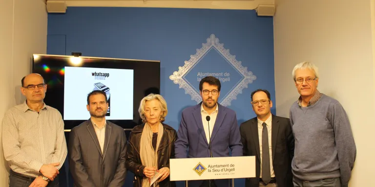 Uns 400 alumnes del Pirineu estrenen un nou concurs de microrelats per Whatsapp