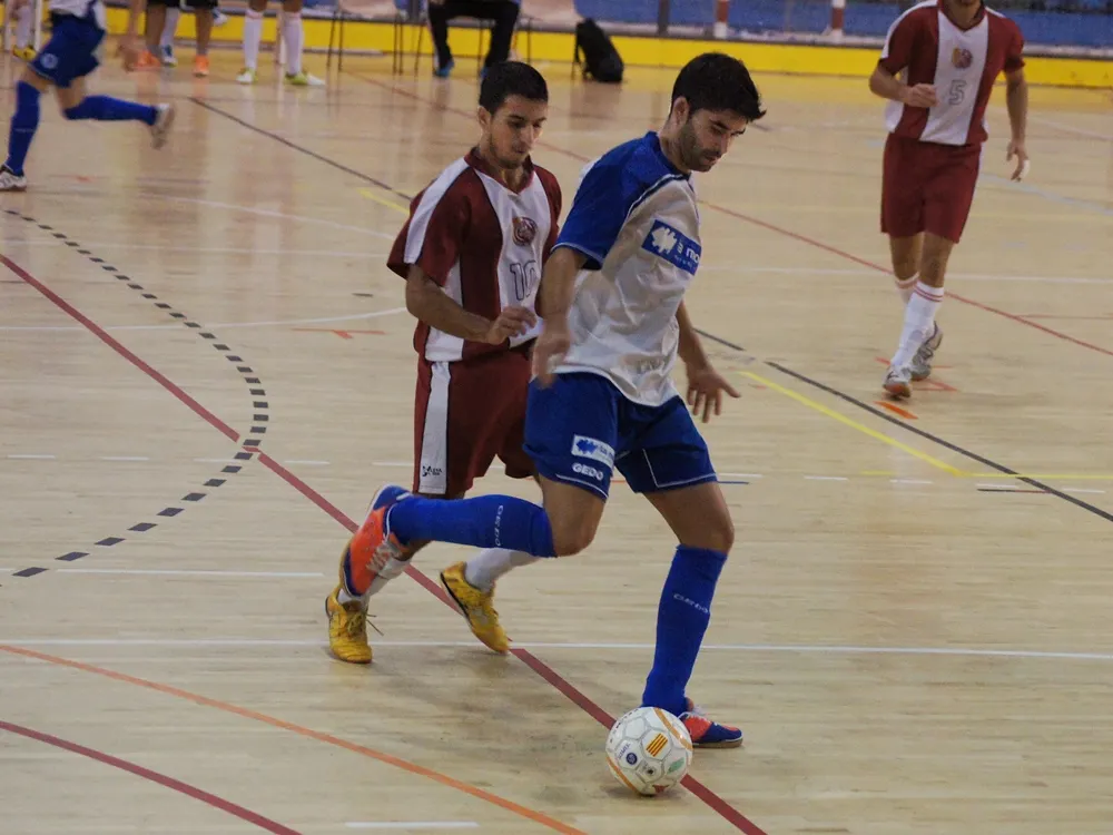 Bon duel el que es va veure a La Llana entre Esportiu i CNS