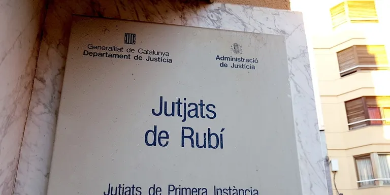 Un rubinenc s'allibera de 30.000€ de deute gràcies a la llei de segona oportunitat