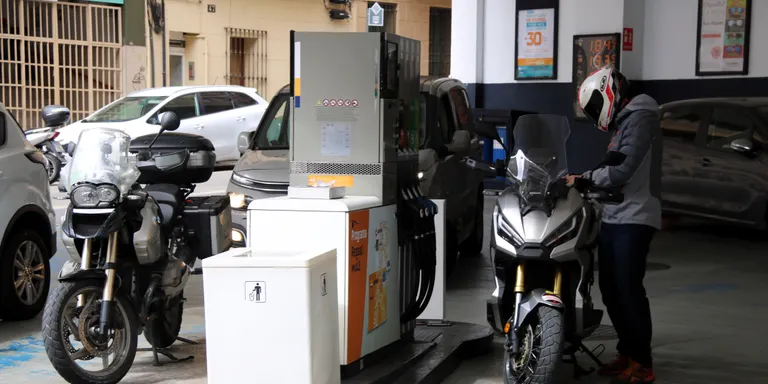 L'IPC escala quatre dècimes al juliol i se situa en el 2,3% pel repunt en el preu dels carburants i dels aliments