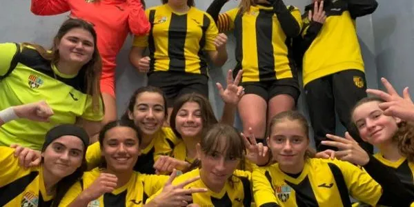 El Cadet del CE Altafulla s’endú un derbi femení vibrant davant el Torredembarra (5-8)