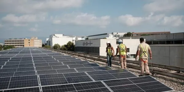 La URV preveu produir el 14,5% de l'electricitat que consumeix amb la instal·lació de plaques solars a tots els campus fins a l'any 2025