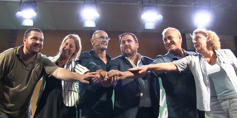 Romeva (JxS): “Això no va de banderes, va de persones”
