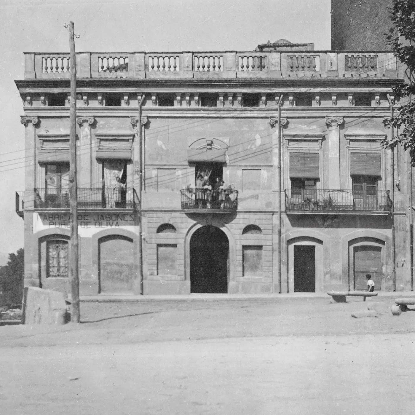 El llegat de la històrica Casa Gelambí s’exposa a la Biblioteca Popular