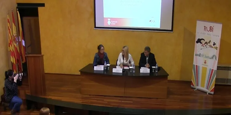 Es presenta el Pla d'Infància i Adolescència davant un centenar de professionals