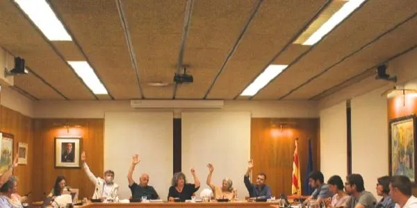 Tira endavant l’Expedient de Modificació de Crèdit que suplementa diverses partides pressupostàries i en crea de noves