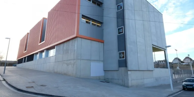 L'Ajuntament posa una conserge temporal a la Rivo Rubeo mentre es tramita la substitució de la plaça