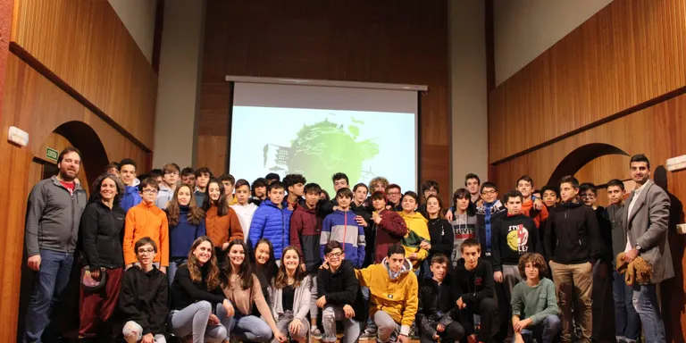 Alumnes de l'Institut La Valira presenten una aplicació per a mòbils sobre medi ambient