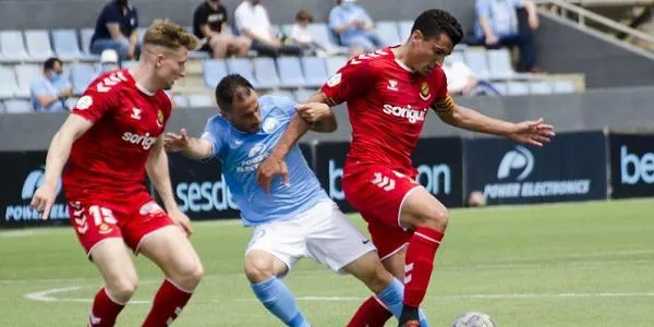 El Nàstic s’enfonsa a Eivissa i no jugarà la promoció d’ascens a Segona Divisió (4-0)