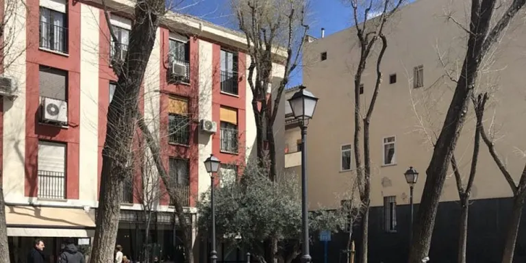 Cancel·lada la inauguració de la plaça Trans de Madrid a la qual havien acudit expressament els pares de l'Alan
