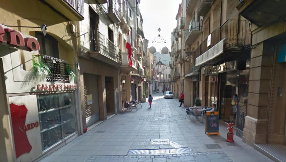 Valls posa en marxa una enquesta per conèixer els hàbits de compra