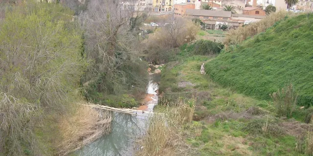 Es prorroga el conveni entre URV i Consell Comarcal de l’Alt Camp per promoure l’educació ambiental a les escoles