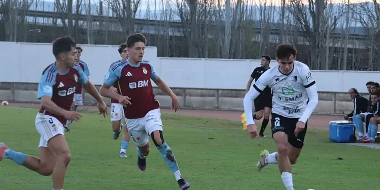 LA ÉPICA DE ALFARO, CUANDO EL TIEMPO SE RINDE