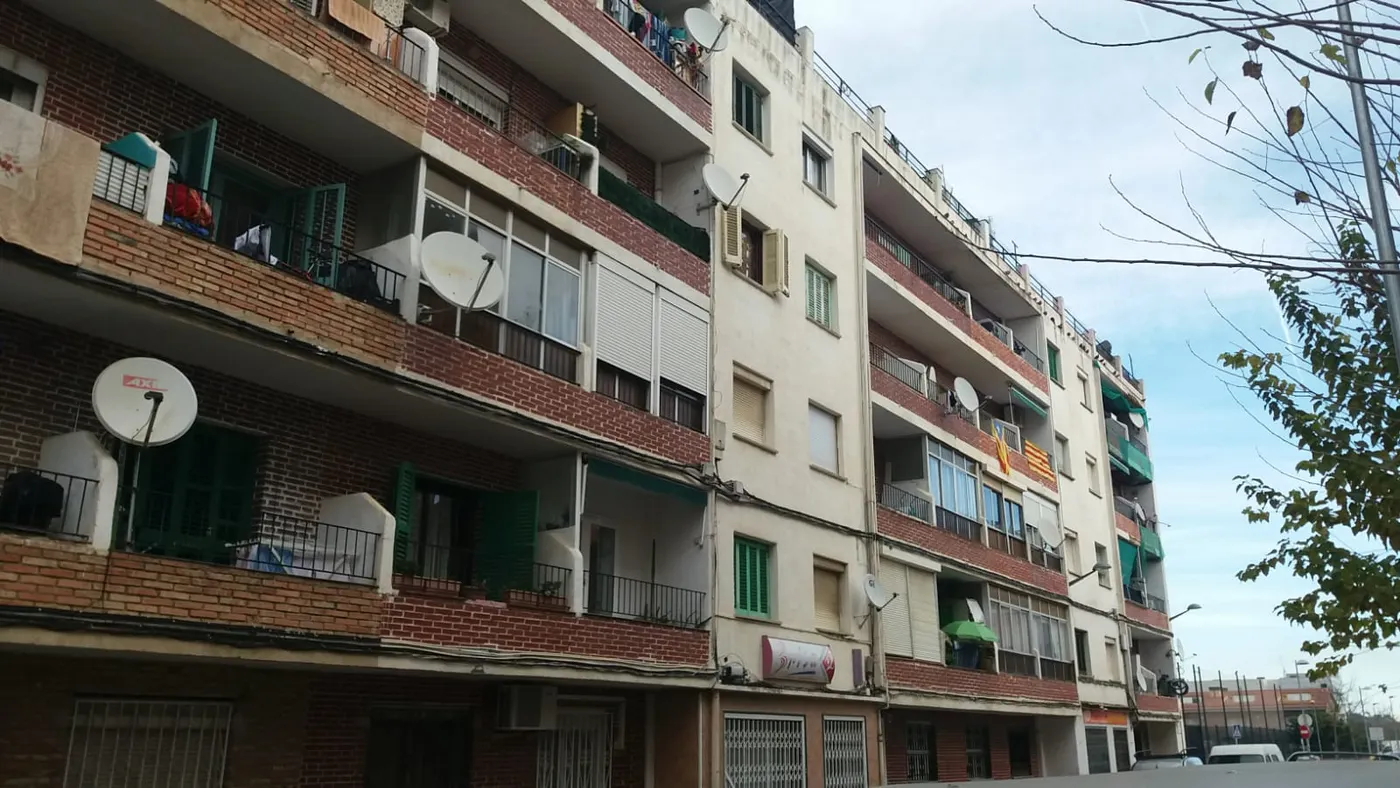 Consternació a Pineda pel cas del nadó maltractat ingressat a la UCI