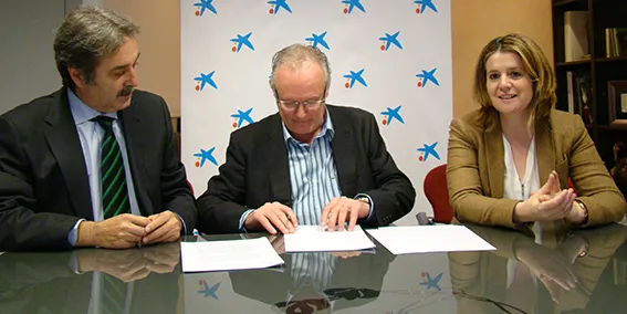 Conveni del Consell Comarcal i Microbank per facilitar la concessió de crèdits a l'Alt Urgell