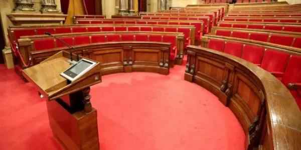Salvador Illa es posa en contacte amb tots els partits per anunciar que presentarà candidatura per ser president del Govern