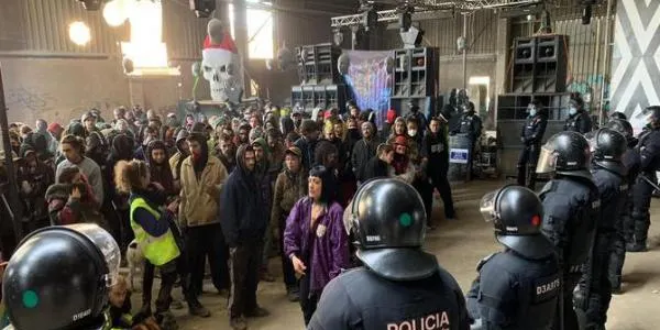 Els Mossos d'Esquadra detecten un augment en l'incompliment de les restriccions per fer front a la Covid-19 aquest cap de setmana