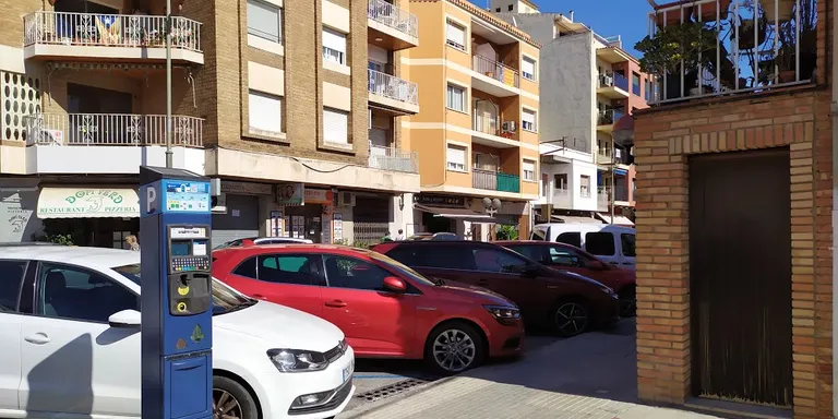 Ciutadans vol que es tanquin acords amb aparcaments públics i privats per compensar la pèrdua de places de la Rambla