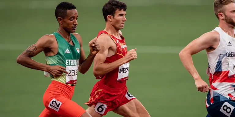 Adel Mechaal, cinquè ens uns 1.500m de rècord olímpic
