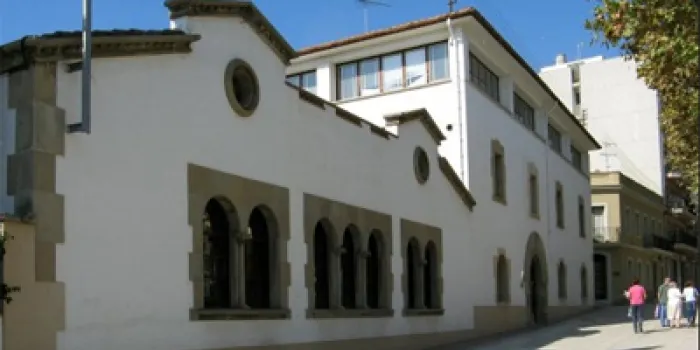 JxA organitza un acte per defensar el Calisay per ubicar la biblioteca