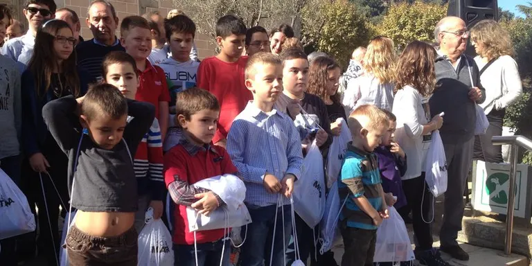 A dos quarts d’una, a la plaça de l’Església, es farà la recepció de Martins i Martines