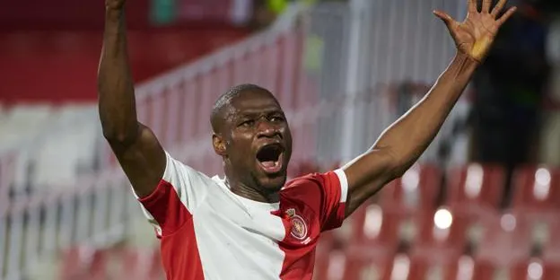 El Girona traspassa Mamadou Sylla a l'Alabès