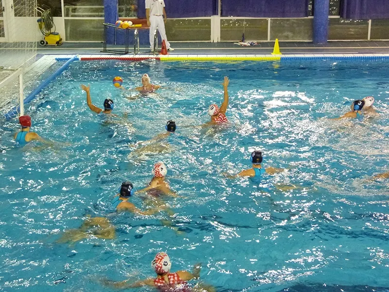 Estrena molt complicada la que va tenir el CNR femení