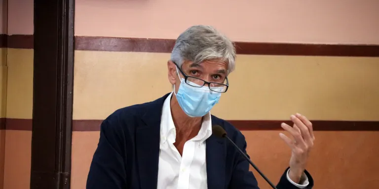 Argimon diu que les noves restriccions seran "de continuïtat" però "amb petites obertures"