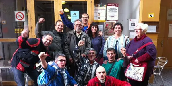 La PAH Alt Urgell presenta a la Seu la ILP contra la pobresa energètica i els desnonaments