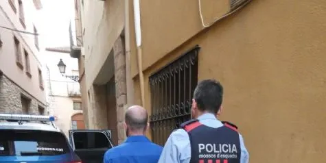 La Flama del Canigó, coca i petards, i la Fira de la Cirera, són els ingredients bàsics de la festivitat de Sant Joan a Arenys de Munt