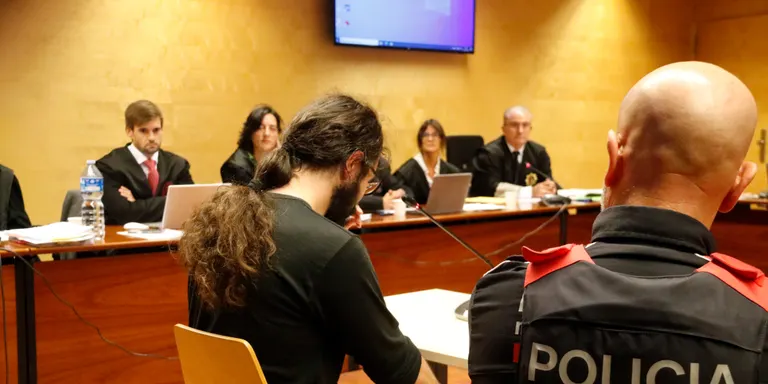 L'Audiència condemna a presó permanent revisable l'home que va assassinar i agredir sexualment l'exparella a Girona