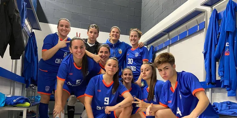 El CN Caldes de futbol sala femení continua comptant els partits d'aquesta temporada per victòries, i ja en porta vuit