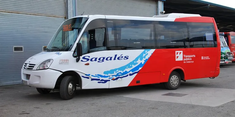 El transport públic urbà aplica una reducció d’horaris