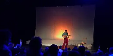 El Morell va vibrar amb l'actuació de Guillem Albà i el seu Calma!