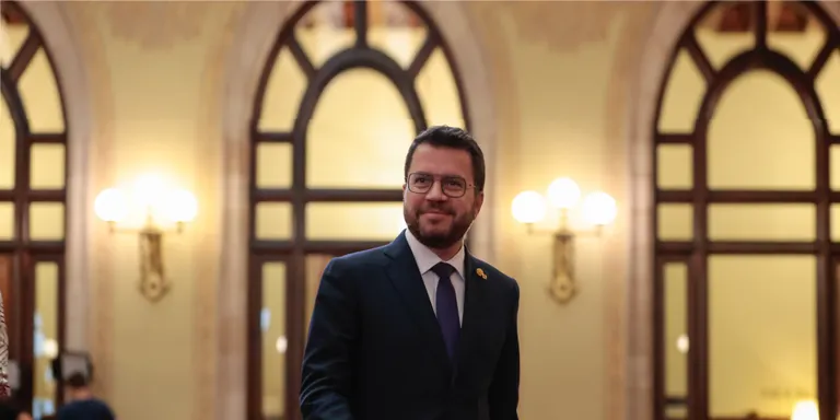Aragonès preveu ajudes de 100 euros per alumne per reduir els costos de l'escolarització d'I3 a 4t d'ESO