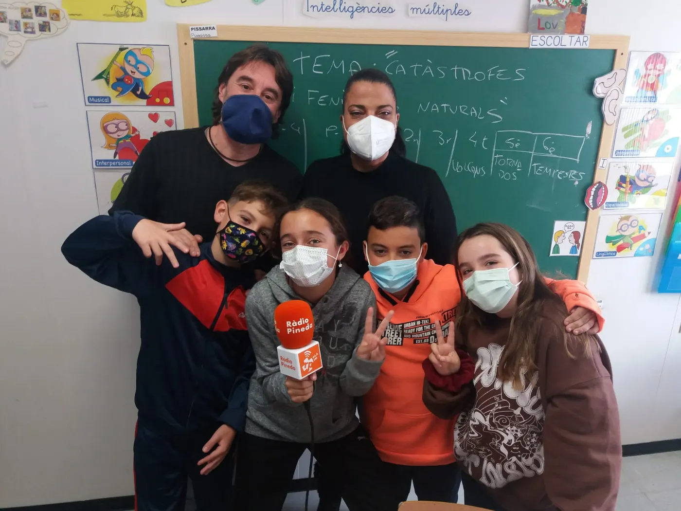 Dia de tornada a l'escola amb novetats pel que fa als confinaments i cobertura de baixes laborals