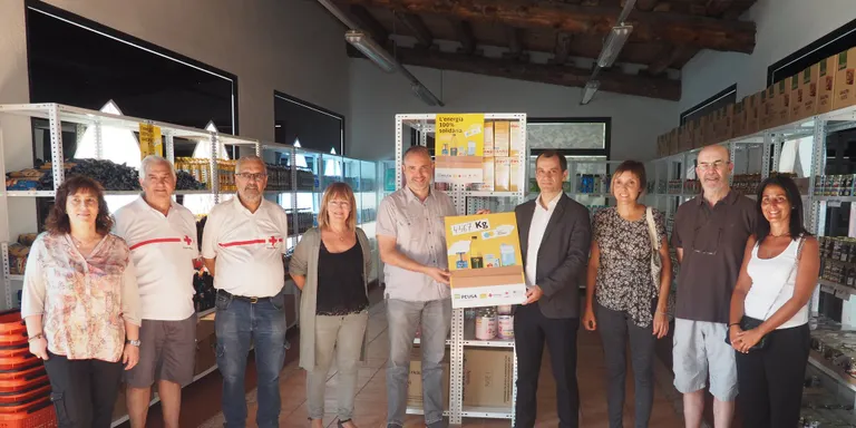 Aliments per la Solidaritat rep una aportació de 4.467 quilos de productes per part de PEUSA