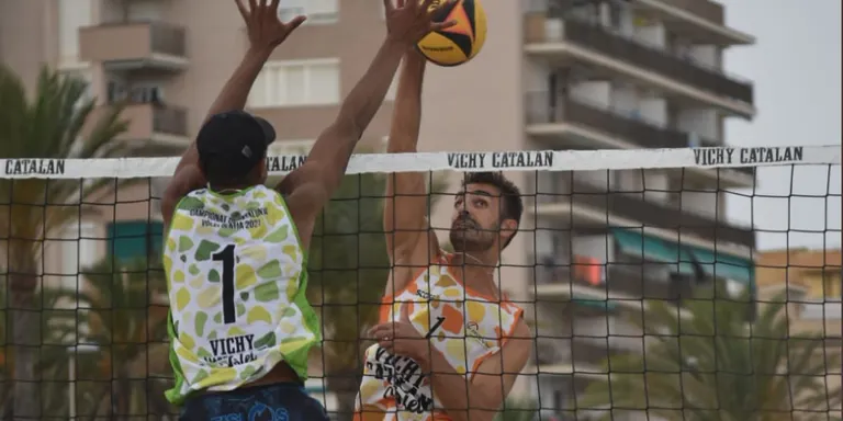 Bonet-Fernández i Tovar-Hernández, guanyen la prova de Cunit del Campionat de Catalunya de Vòlei platja