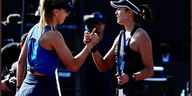 TENNIS: Muguruza deixa Badosa fora de la final dels màsters (6-3, 6-3)