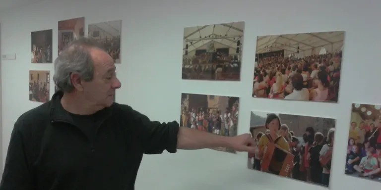 L'Escola Folk d'Arsèguel ofereix un curs perquè els alumnes gravin un disc