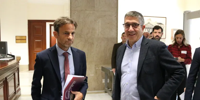 Podem es desmarca de la proposta del PSOE per modificar la malversació, però facilitarà que s'aprovi