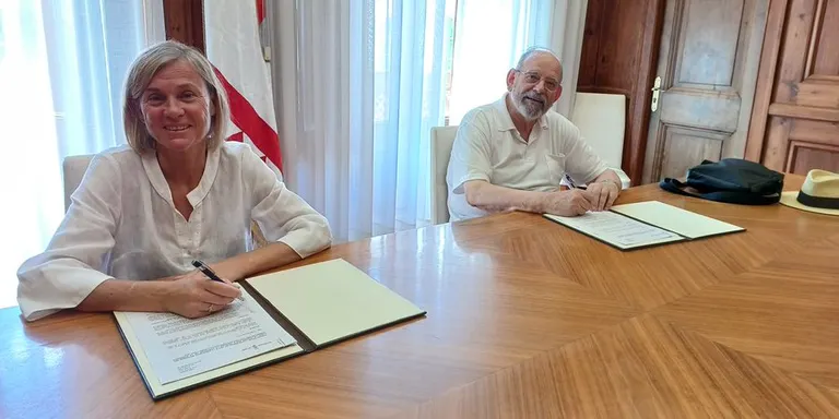 L’Ajuntament de Valls signa un conveni amb La Taulada