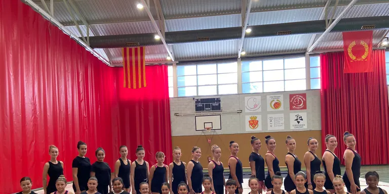 El Club Gimnàstica Estètica i Rítmica Constantí comença la temporada amb les places exhaurides
