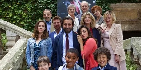 Una cinquantena de persones gaudeixen de la segona projecció del cicle ‘Tardes de Cinema’ d’Altafulla