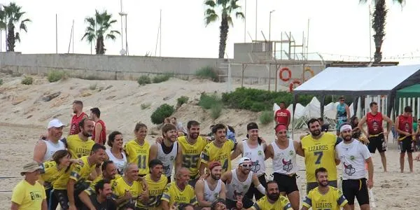 Madrid Big Family es corona campió del V Beach Flag dels Lizards de Torredembarra