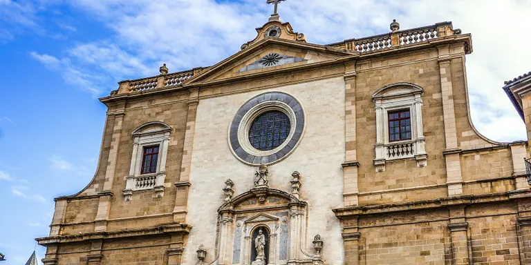 L'Estat inverteix més de 2 MEUR en la restauració de la catedral de Vic