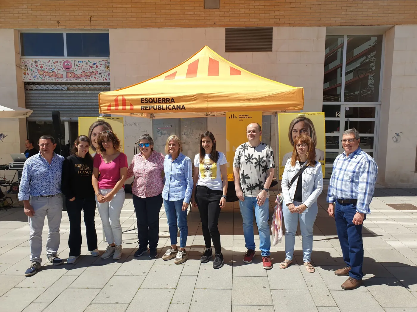 ERC obre els mítings de butxaca explicant les propostes d’espai públic i joventut