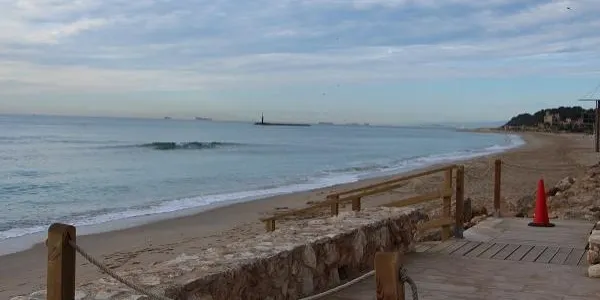 El Govern català prepara un pla per protegir el litoral davant els riscos del canvi climàtic